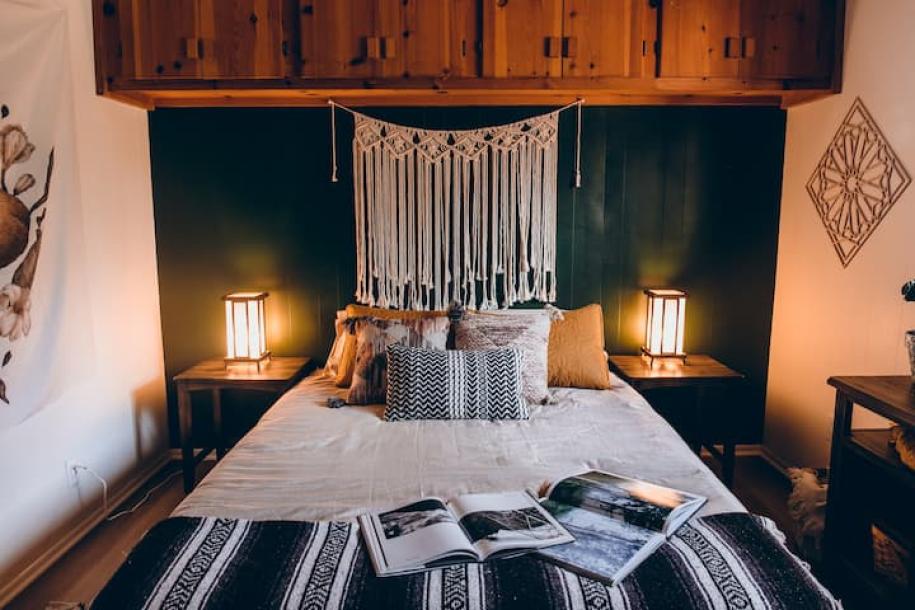 Entire cabin in Idyllwild-Pine Cove, California 4 guests2 bedrooms2 beds2 baths-9