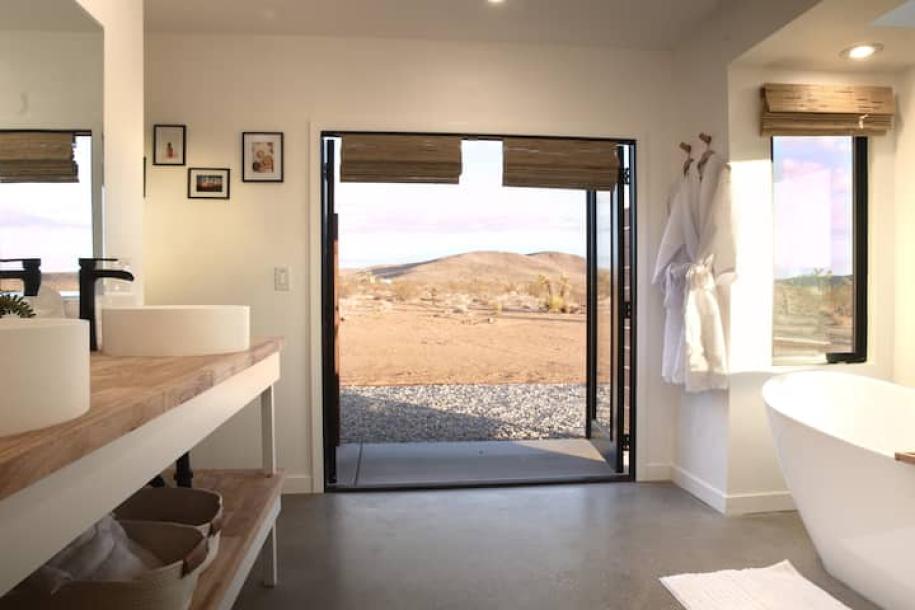 Entire villa in Joshua Tree, California 2 guests1 bedroom1 bed1 bath-6