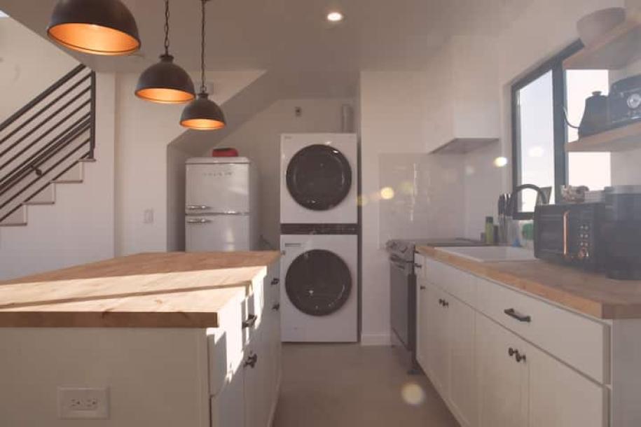 Entire villa in Joshua Tree, California 2 guests1 bedroom1 bed1 bath-7