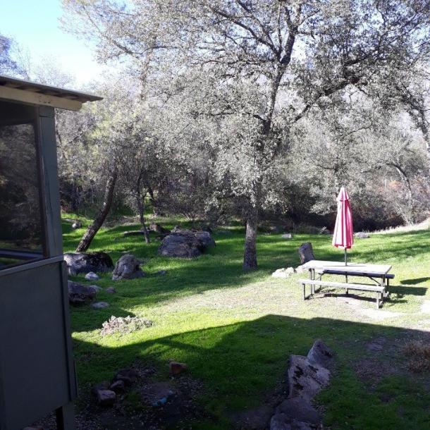 Entire cabin in Three Rivers, California 6 guests2 bedrooms3 beds1 bath-2