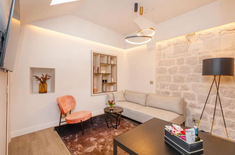 Entire rental unit in Dubrovnik, Croatia 2 guests1 bedroom1 bed1 bath-16