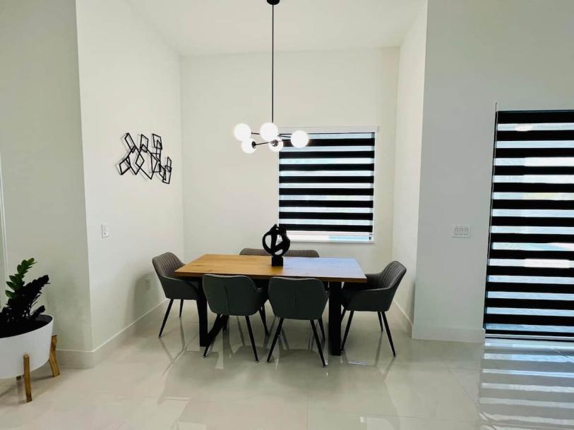 Orismay Luxury Home 319-14