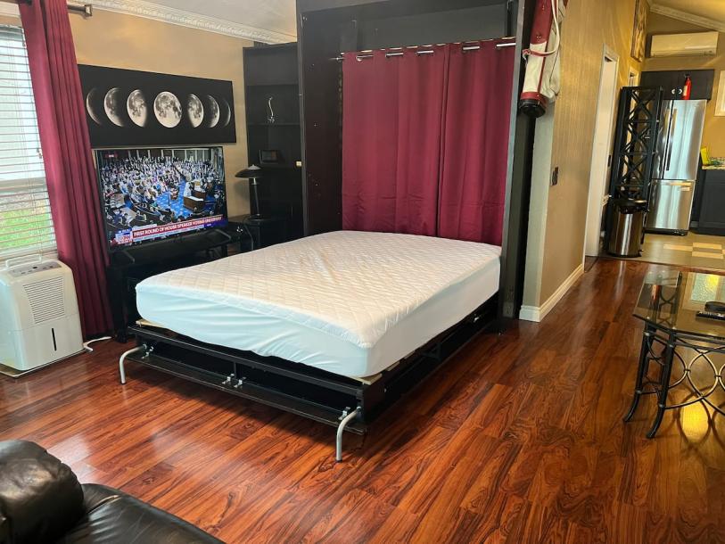 Entire place in Edmonds, Washington 4 guests1 bedroom2 beds1 bath-8