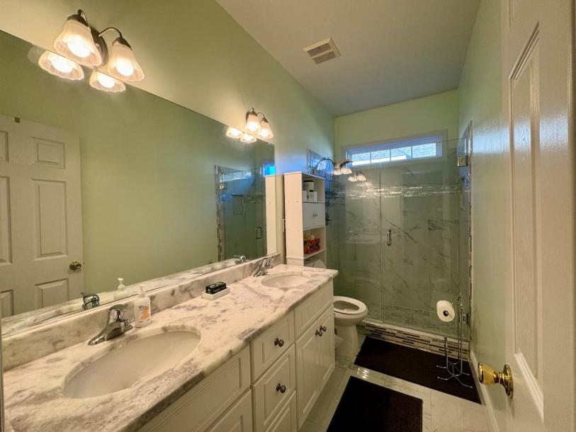 Entire home in Martinez, Georgia 8 guests4 bedrooms4 beds2 baths-12
