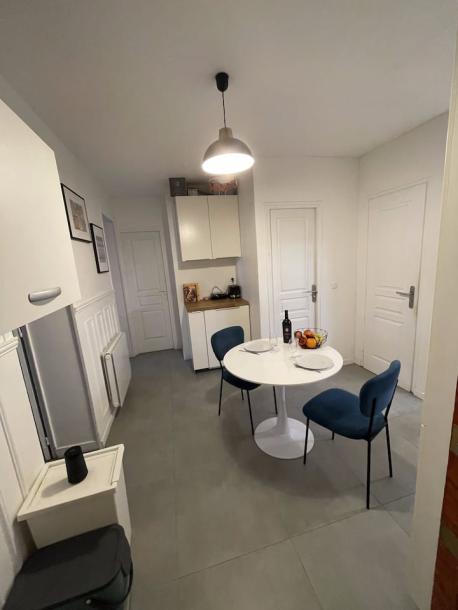 Habitación en París, Francia 1 camaBaño compartido-11