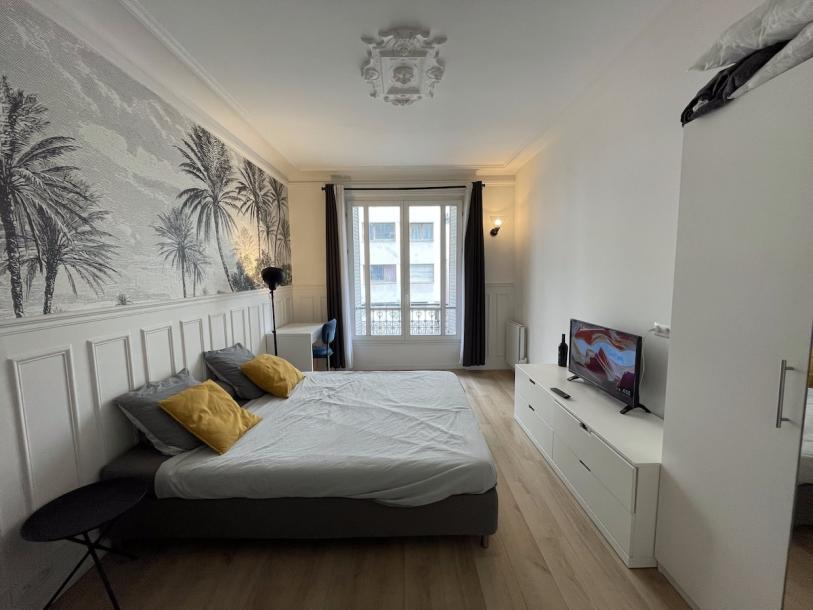 Habitación en París, Francia 1 camaBaño compartido-0