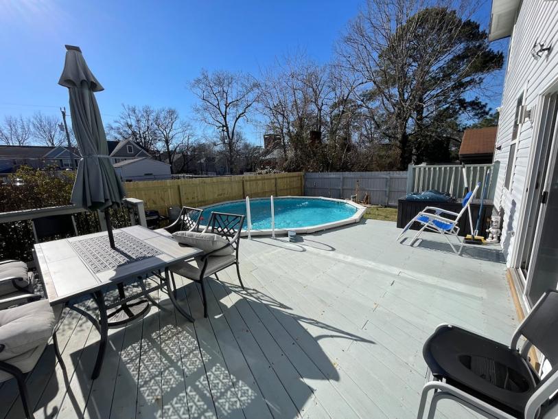 Entire home in Norfolk, Virginia 8 guests3 bedrooms5 beds2.5 baths-18