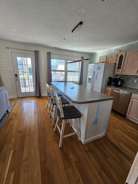 Entire cottage in Oak Island, North Carolina 5 guests3 bedrooms3 beds1.5 baths-9