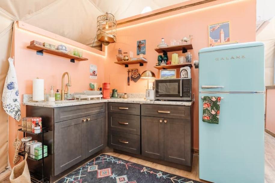 Dome in Travelers Rest, South Carolina 2 guests1 bedroom1 bed1 bath-14