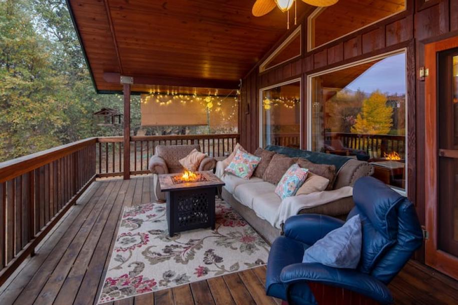 Entire chalet in Three Rivers, California 2 guests1 bedroom1 bed1 bath-4