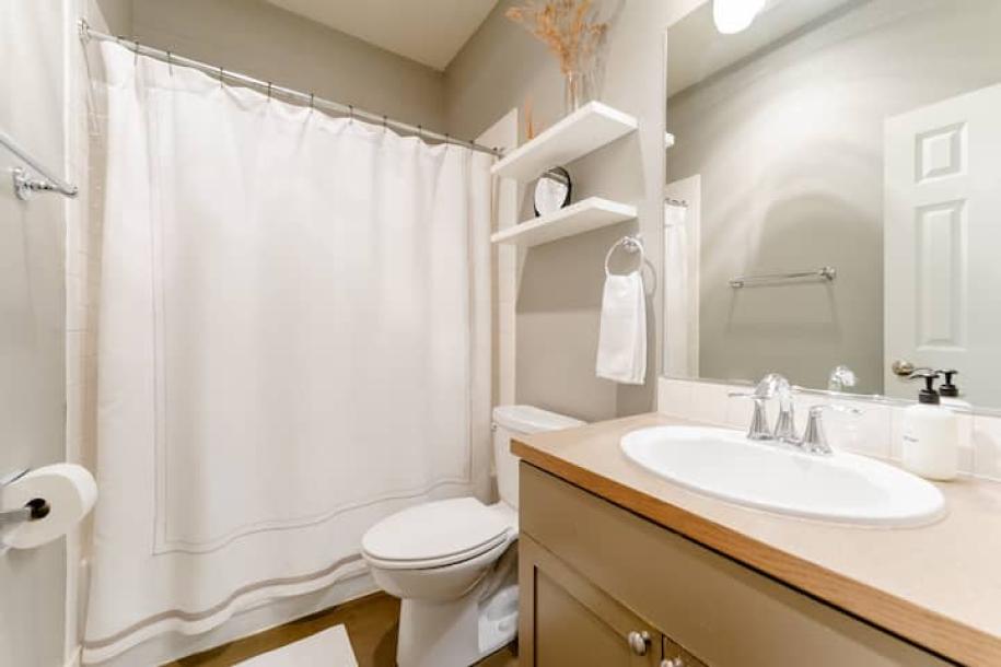 Entire rental unit in Seattle, Washington 2 guestsStudio1 bed1 bath-7