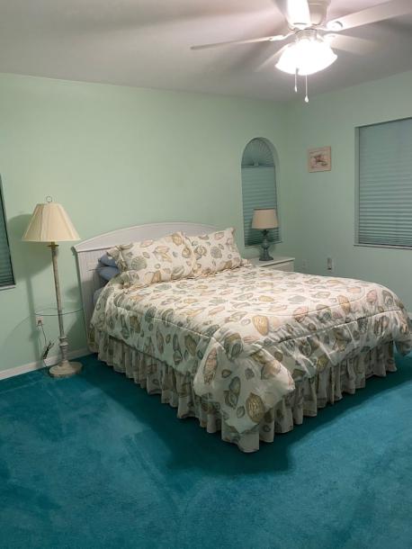 Manatee Manor 3/2 House on Lake Sebring!-11