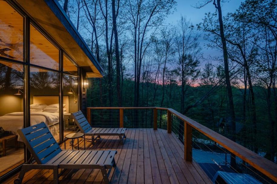 Entire cabin in Slade, Kentucky 2 guests1 bedroom1 bed1 bath-9