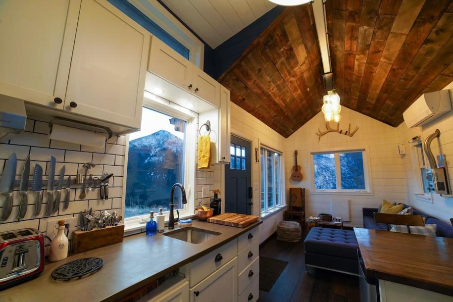 Tiny home in Boulder, Colorado 2 guests1 bedroom1 bed1 bath-12