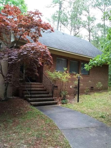 Entire home in Fayetteville, North Carolina 2 guests1 bedroom1 bed1 bath-0