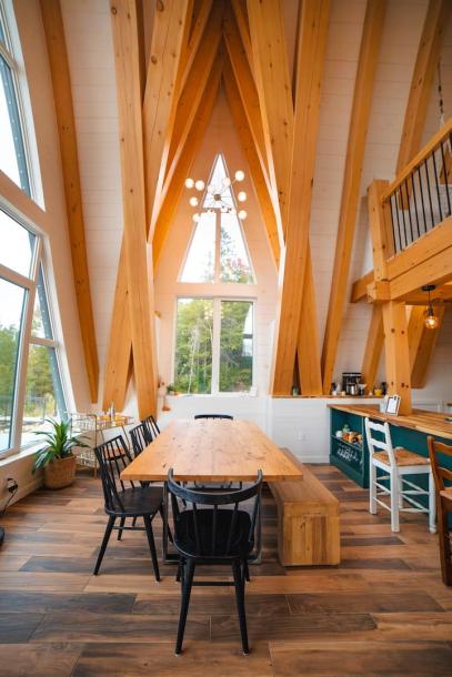 Entire cabin in French River, Canada 6 guests2 bedrooms4 beds1 bath-2