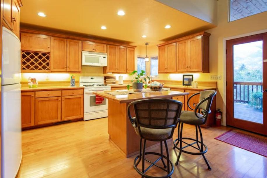 Entire chalet in Three Rivers, California 2 guests1 bedroom1 bed1 bath-6