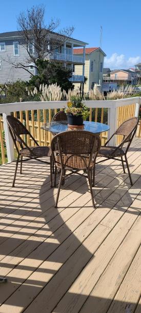 Entire cottage in Oak Island, North Carolina 5 guests3 bedrooms3 beds1.5 baths-15