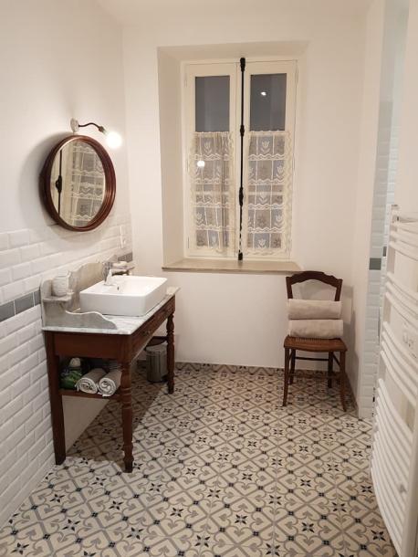Entire home in Carcassonne, France 3 guests1 bedroom2 beds1 bath-6