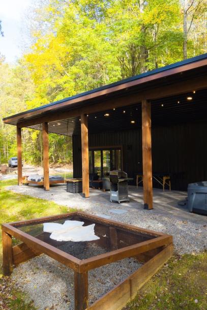 Entire cabin in Laurelville, Ohio 2 guests1 bedroom1 bed1 bath-7