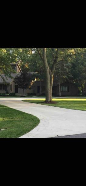 Entire home in Toledo , Ohio 4 guests1 bedroom2 beds1 bath-4