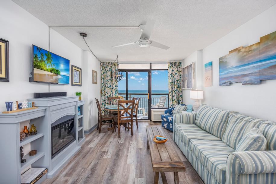 Entire condo in Myrtle Beach, South Carolina 2 guests1 bedroom1.5 baths-9