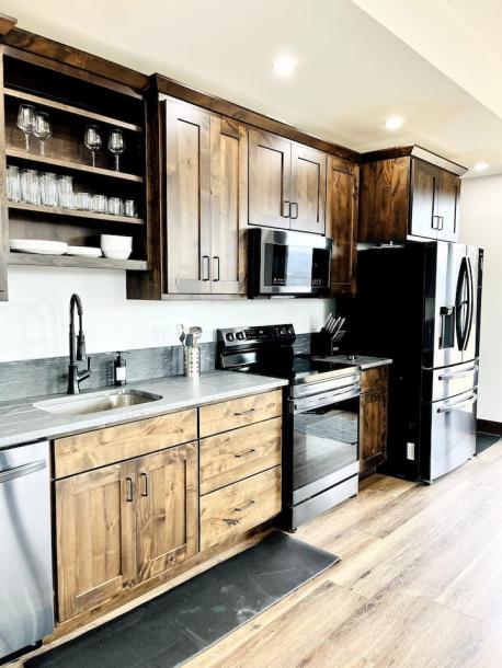 Entire townhouse in Estes Park, Colorado 6 guests2 bedrooms4 beds2 baths-10