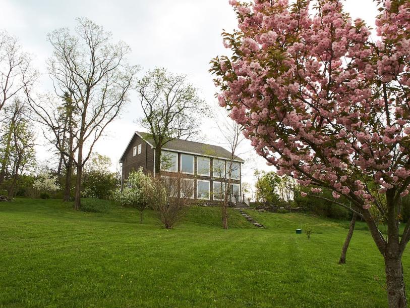 Entire home in Germantown, New York 2 guests1 bedroom2 beds1 bath-0