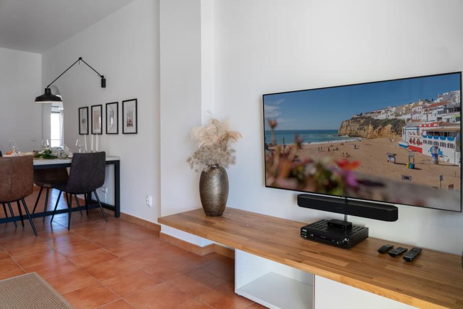 Entire rental unit in Carvoeiro, Portugal 4 guests2 bedrooms3 beds2 baths-10