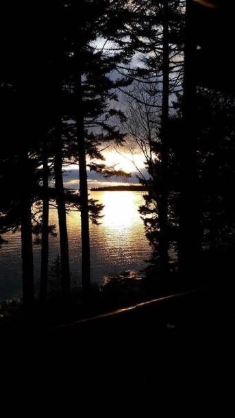 Entire chalet in Gouldsboro, Maine 6 guests1 bedroom3 beds2 baths-9