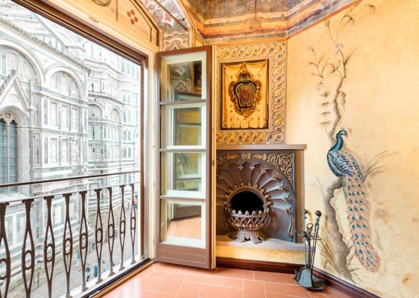 Entire rental unit in Florence, Italy 3 guests1 bedroom2 beds2 baths-13