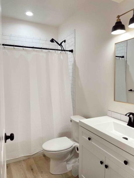 Entire guest suite in Pleasant Grove, Utah 4 guests2 bedrooms2 beds1 bath-3