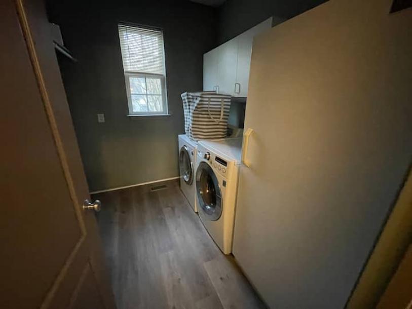 Entire home in Norfolk, Virginia 8 guests3 bedrooms5 beds2.5 baths-8