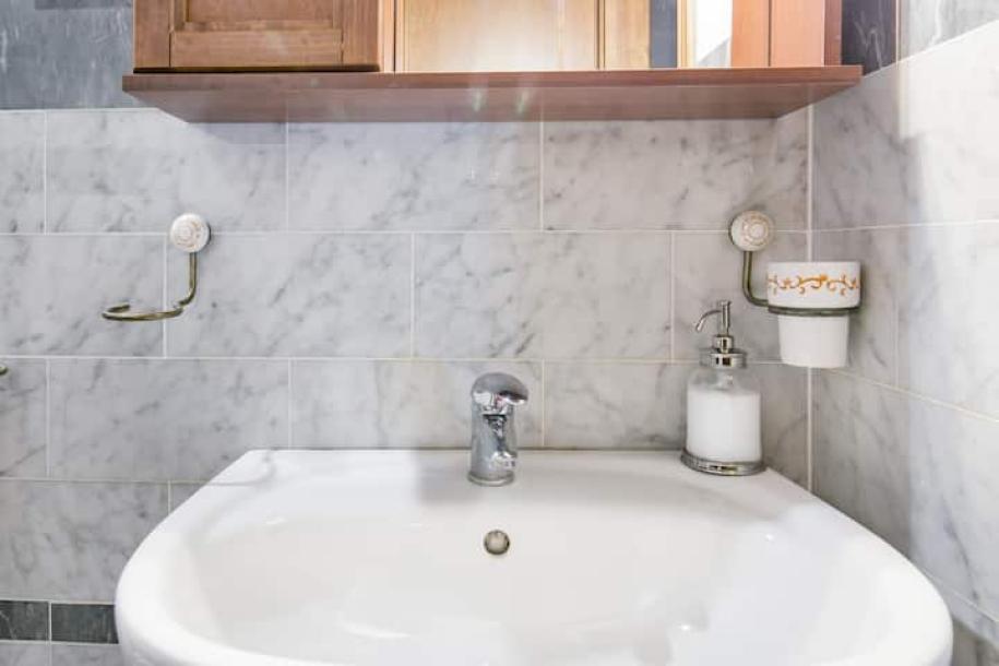 Entire rental unit in Florence, Italy 4 guests1 bedroom2 beds1 bath-8