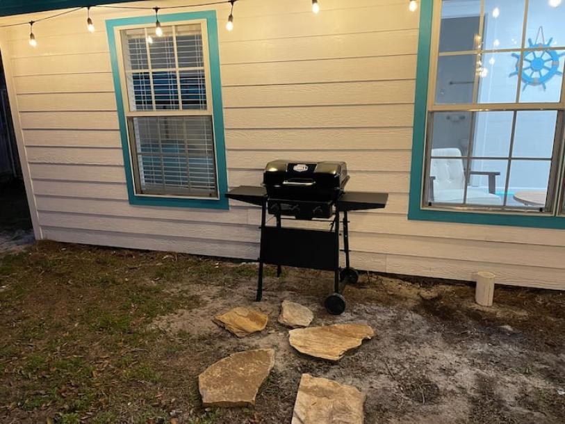 Entire home in Panama City, Florida 7 guests3 bedrooms4 beds2 baths-4