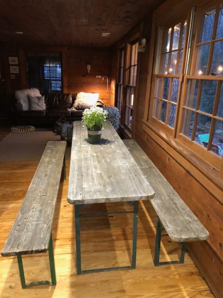 Entire cabin in Candler, North Carolina 4 guests2 bedrooms2 beds1 bath-6
