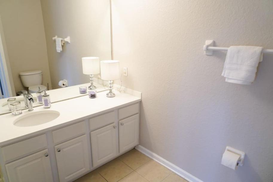 New Luxury Townhome near Disney (3BD 3BATH Pool)-5
