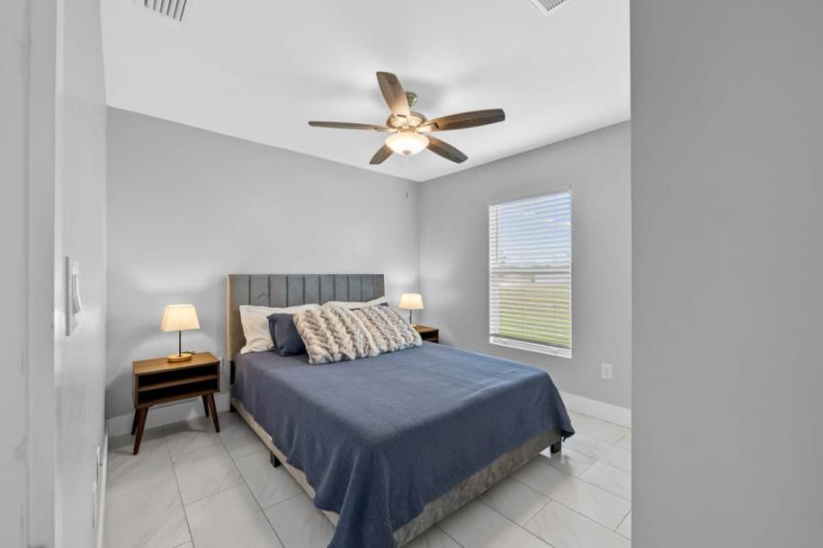 Entire home in Cape Coral, Florida 8 guests3 bedrooms7 beds2 baths-6