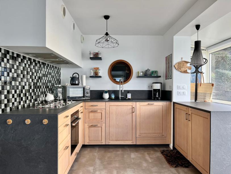 Entire rental unit in Trélévern, France 2 guests1 bedroom1 bed1 bath-6
