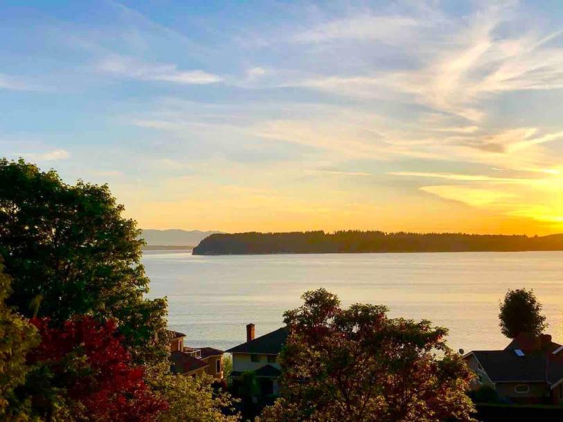 Entire guest suite in Mukilteo, Washington 3 guests1 bedroom1 bed1 bath-9
