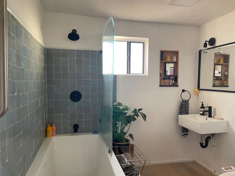 Entire home in Twentynine Palms, California 4 guests1 bedroom1 bed1 bath-5