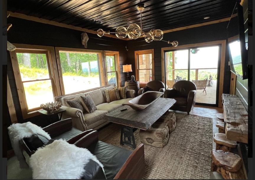 Entire rental unit in Blue Ridge, Georgia, United States 4 guests1 bedroom2 beds1 bath-13