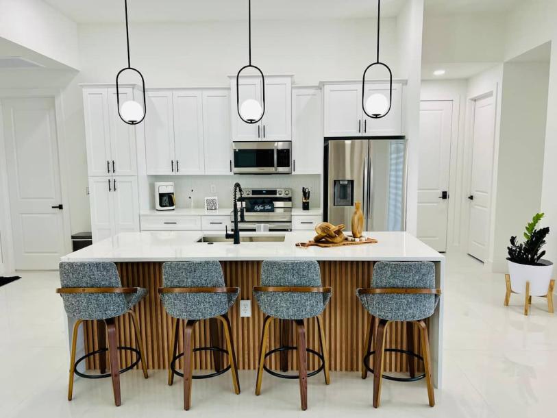 Orismay Luxury Home 319-16