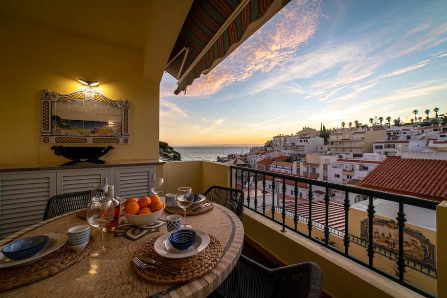 Entire rental unit in Carvoeiro, Portugal 4 guests2 bedrooms3 beds2 baths-0