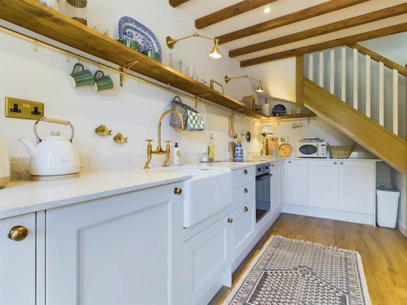 Entire cottage in Cumbria, United Kingdom 2 guests1 bedroom1 bed1 bath-13
