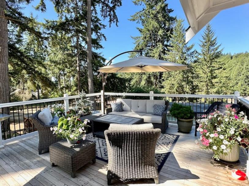 Entire home in Gig Harbor, Washington 4 guests2 bedrooms2 beds2 baths-6