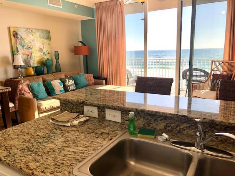 Entire condo in Panama City Beach, Florida 6 guests2 bedrooms2 beds3 baths-17