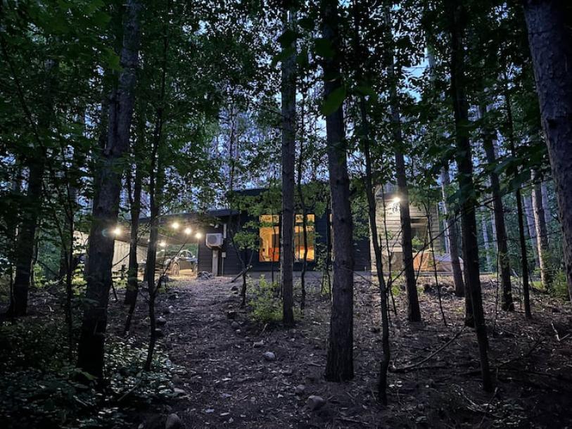 Entire home in Waupaca, Wisconsin 6 guests2 bedrooms2 beds1 bath-3