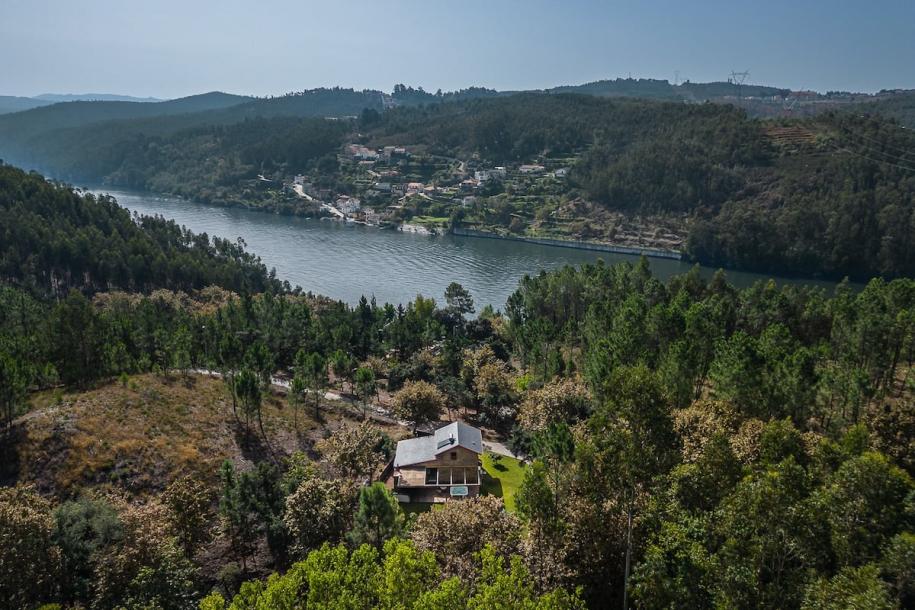 Entire home in Medas, Portugal 4 guests1 bedroom3 beds1 bath-2