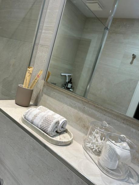 Entire rental unit in Edinburgh, United Kingdom 3 guests1 bedroom1 bed1 bath-2